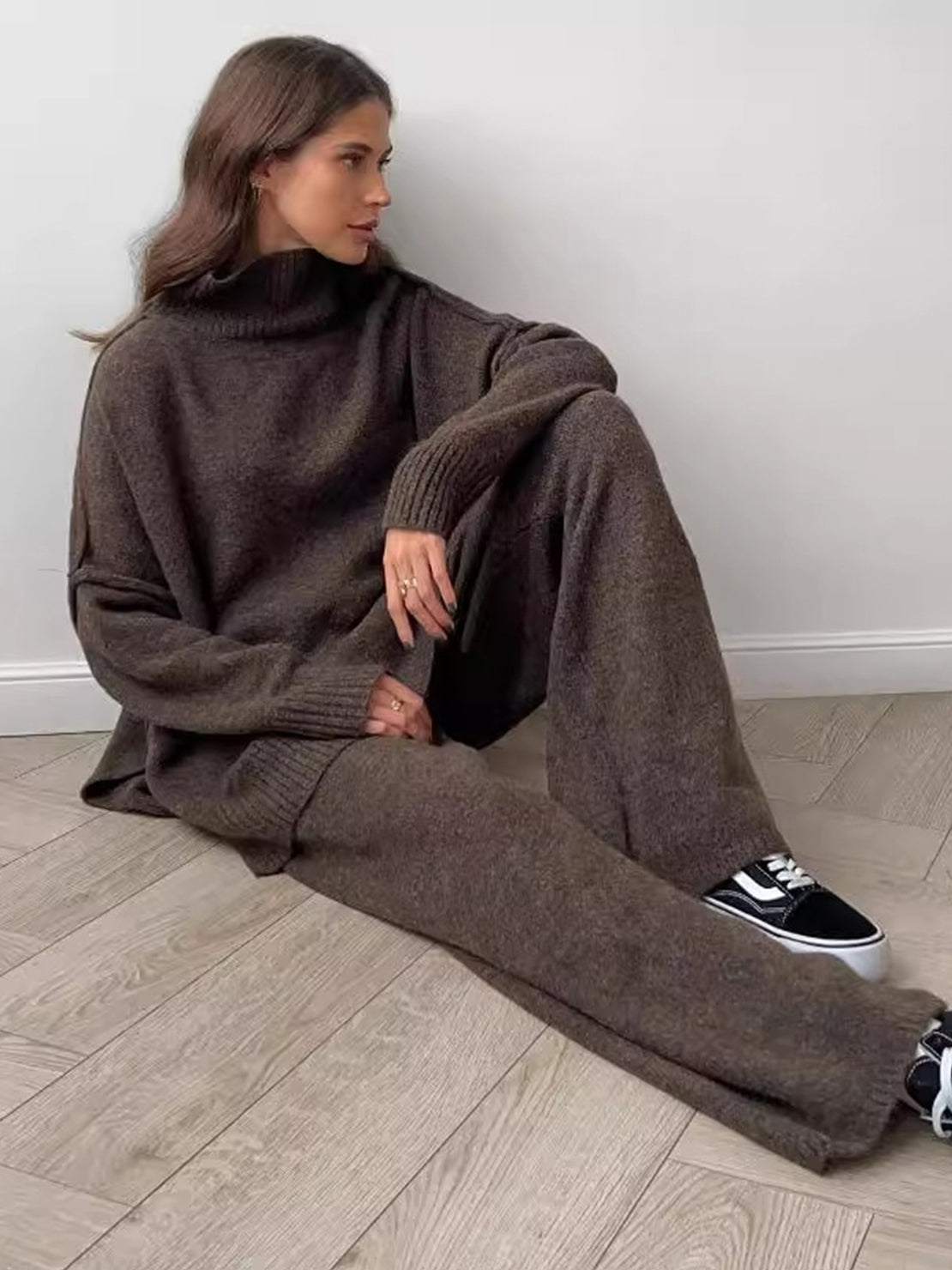 Soft-knit turtleneck top and wide-leg pants two-piece set in acrylic knit fabric