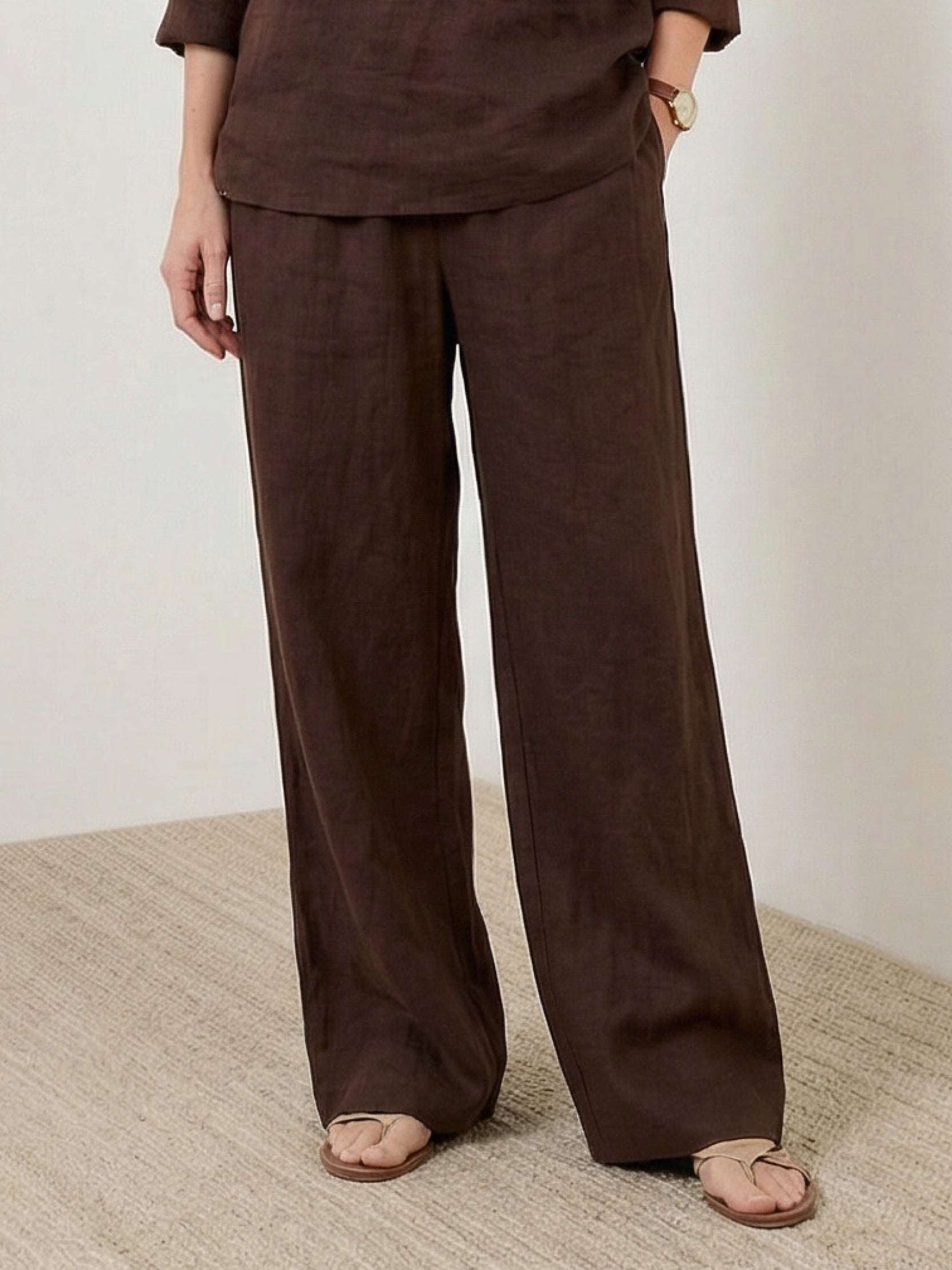 Lightweight 100% cotton linen set with oversized V-neck top and wide-leg pants