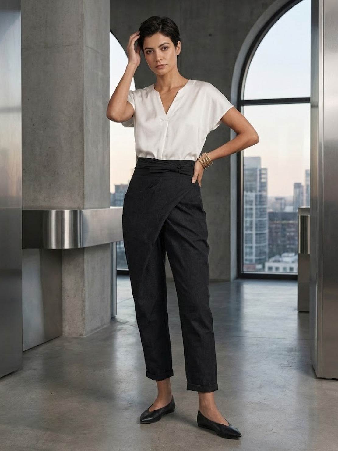 High-waist wrapped comfy pants with breathable fabric and sleek design for casual wear