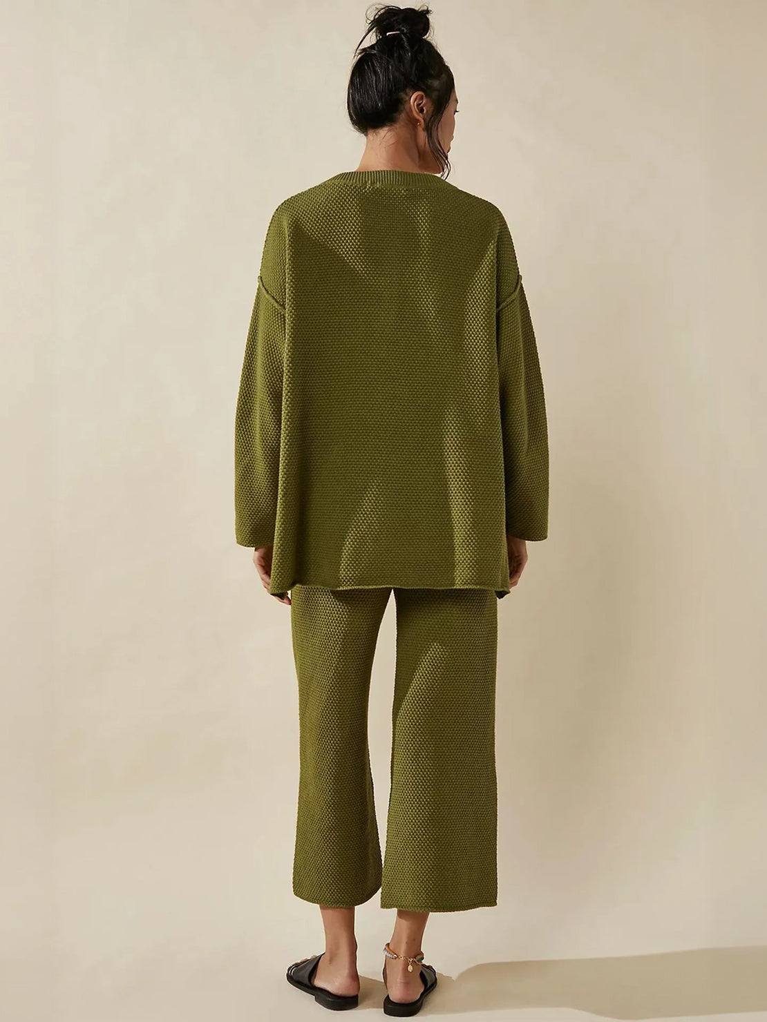 Two-piece oversized set in multi-weather comfort fabric with high collar and deep zipper