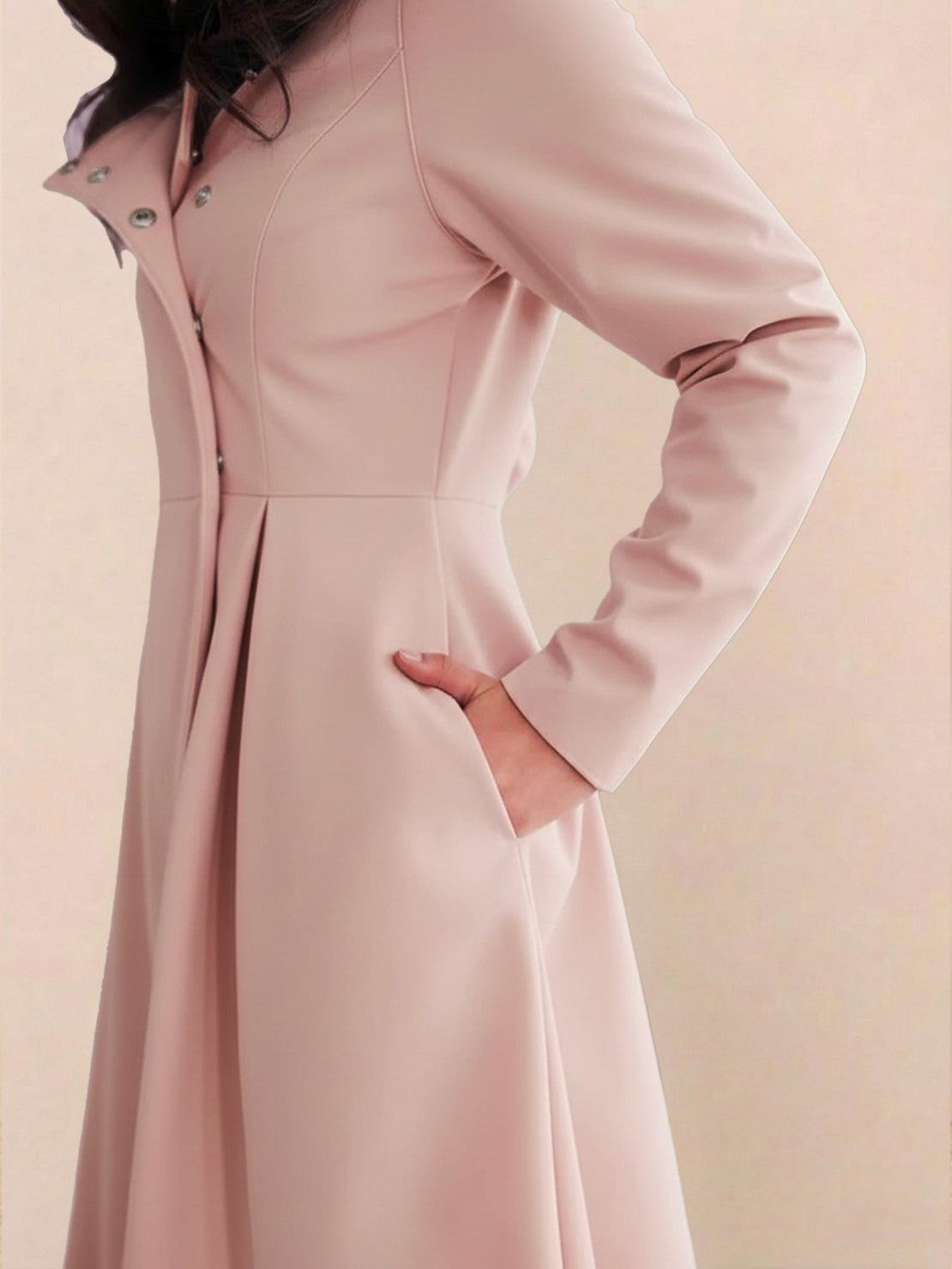 Elegant A-line water-repellent raincoat with hood and belt for women