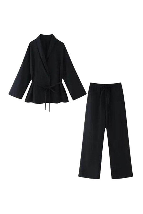 Versatile Mix-Match Lounge-to-Travel Set