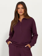 Wrinkle-free casual two-piece polo set with structured fit and breathable fabric