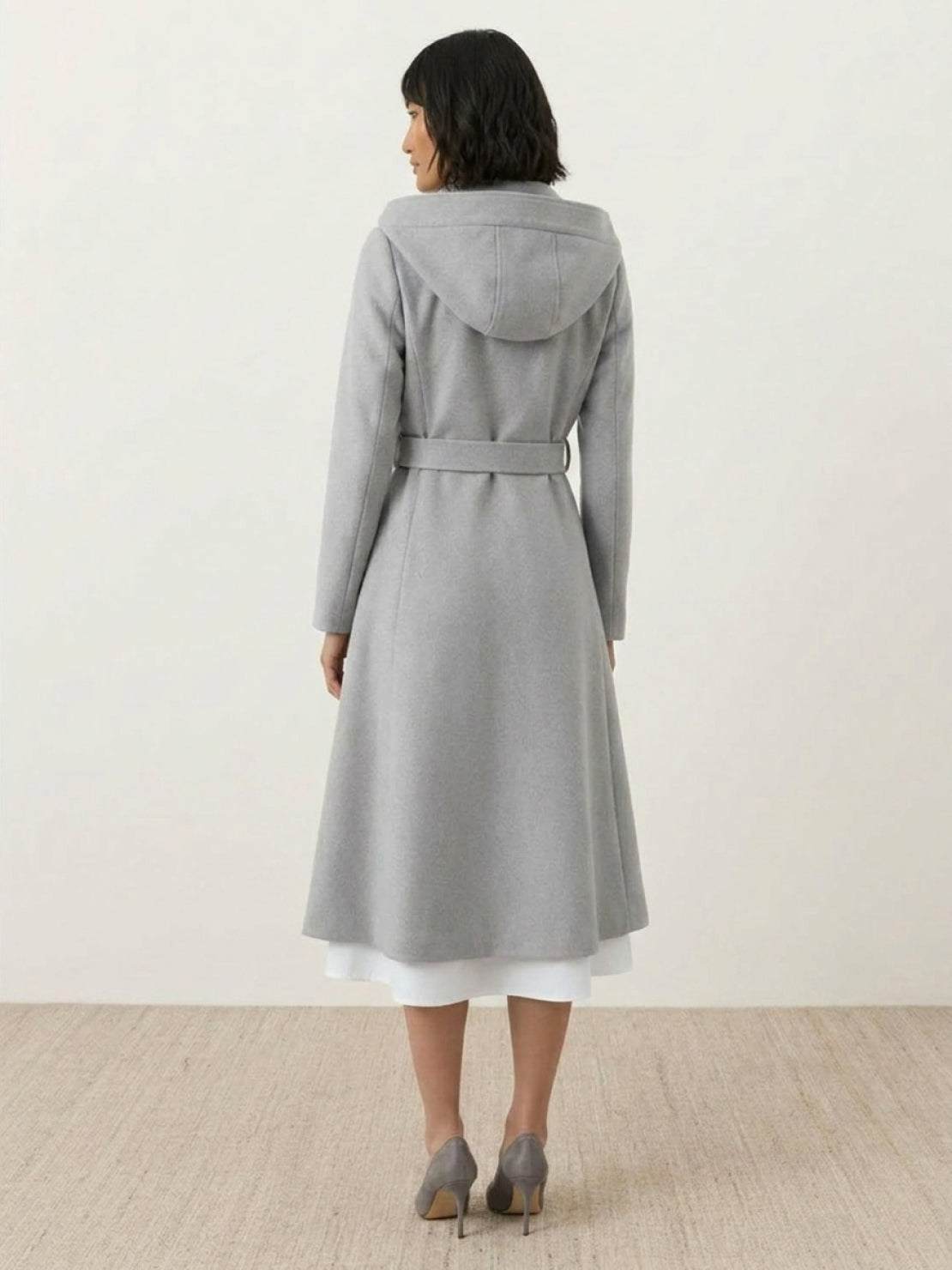 Water-repellent A-line hooded women's raincoat with belt and insulated lining