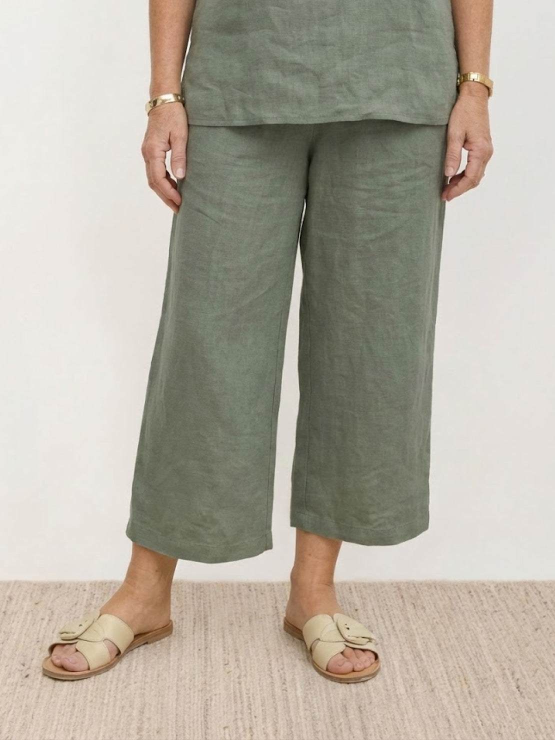 Women’s breezy cotton blend two-piece set with short-sleeved shirt and elastic waist pants