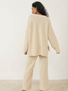 Two-piece oversized set made from intelligent fabric for multi-weather comfort and relaxed-contemporary style