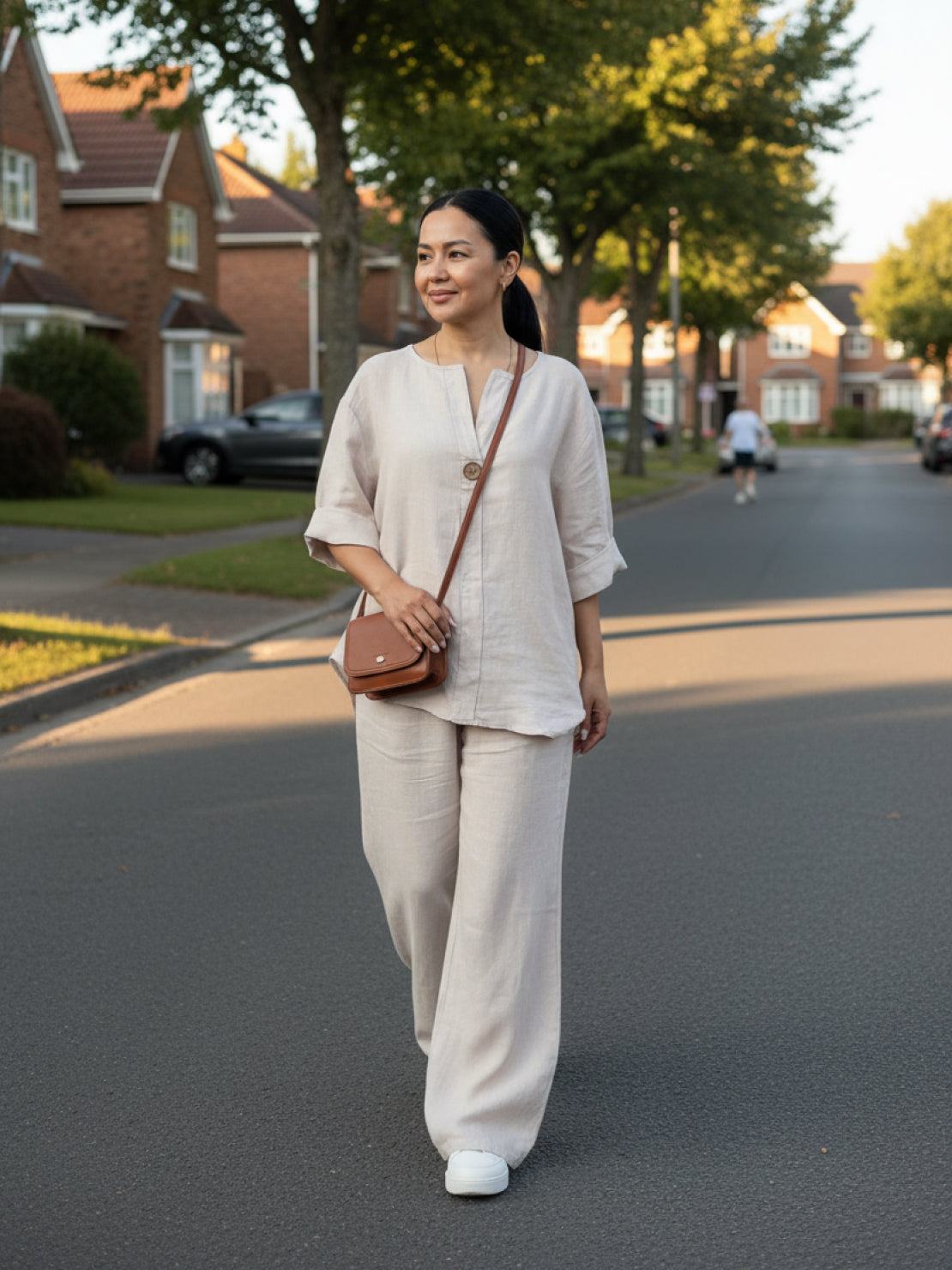 Pure linen two-piece casual comfort set with breathable fabric and elegant design