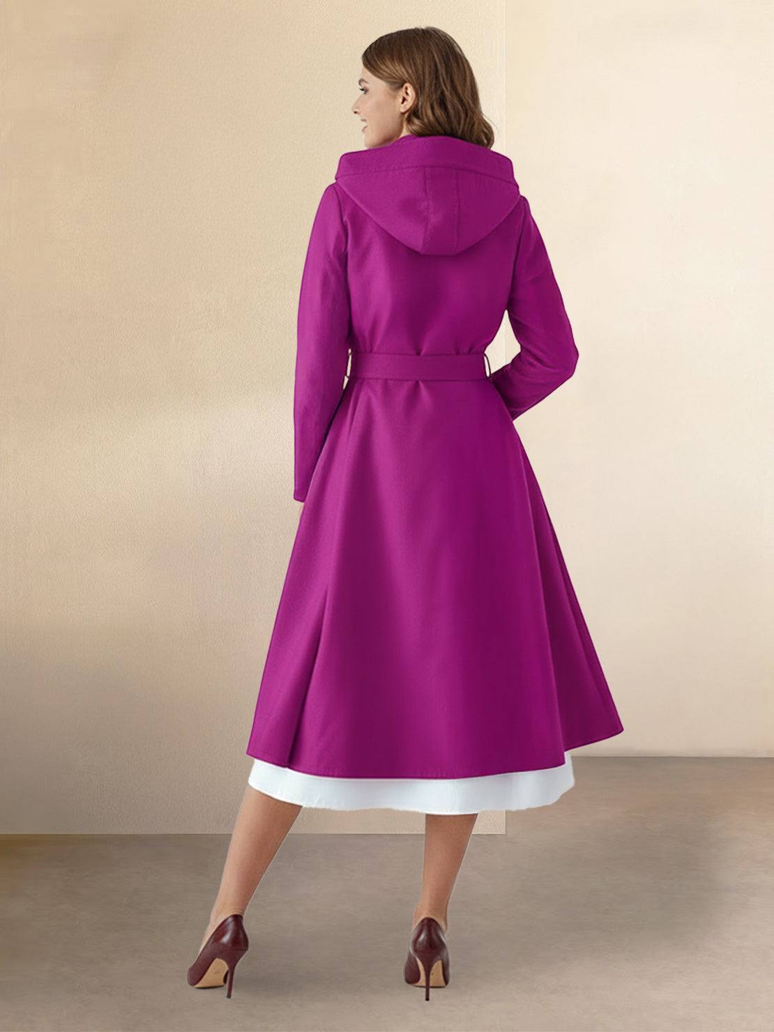 Water-repellent A-line hooded raincoat for women with insulated lining and feminine fit